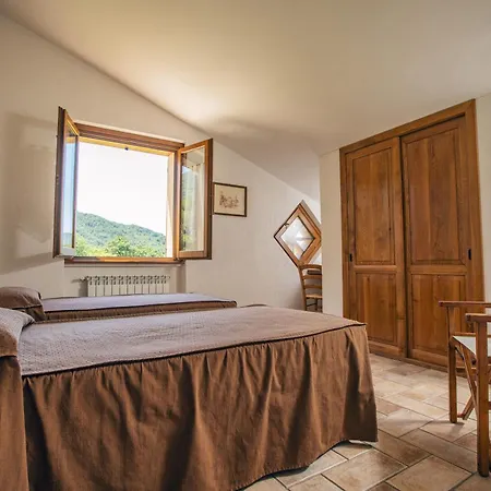 Cerqua Rosara Residence Valtopina Camera foto